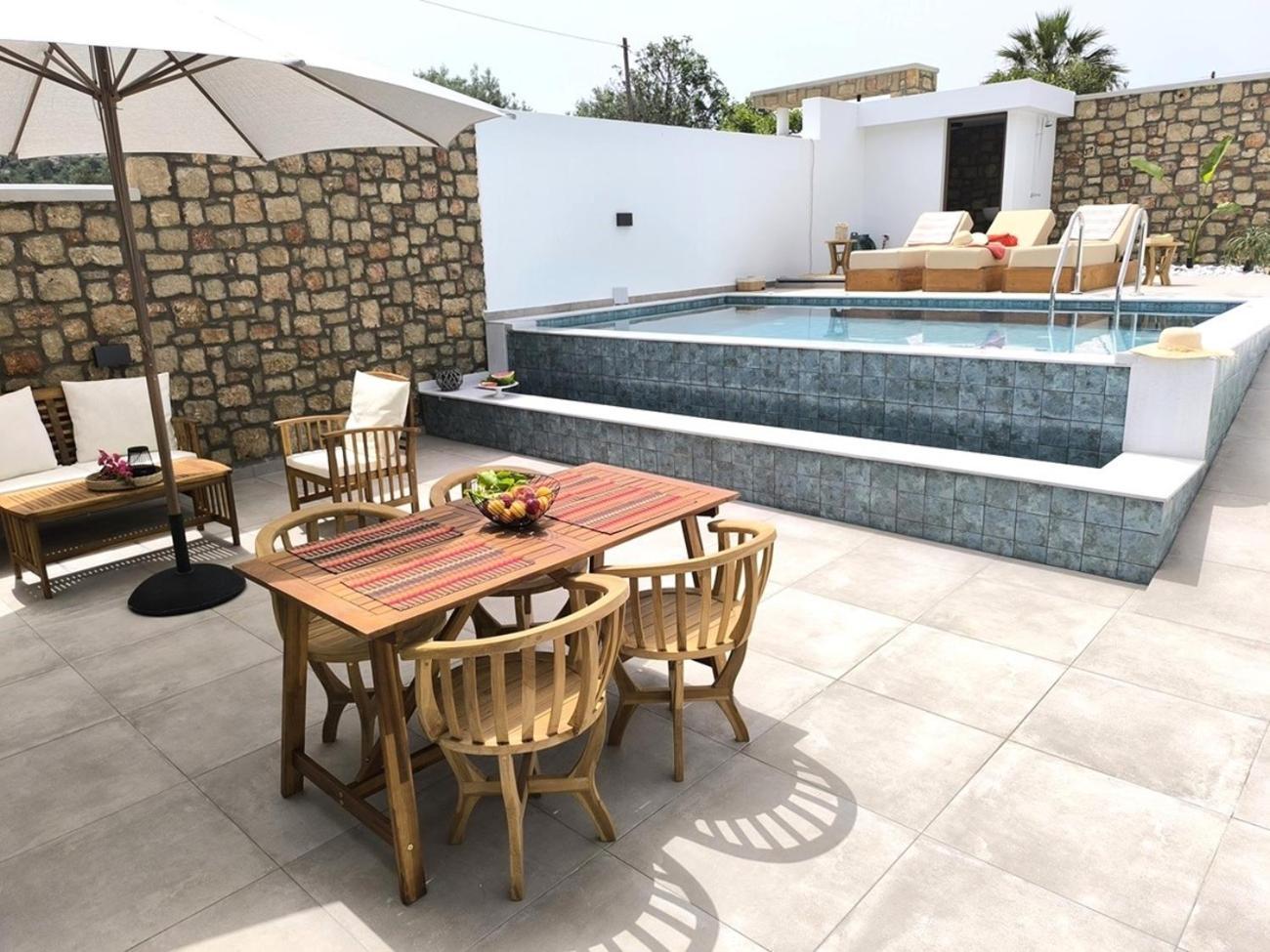 Valantina'S & Mannouel Lardos Luxury Villas Eksteriør bilde